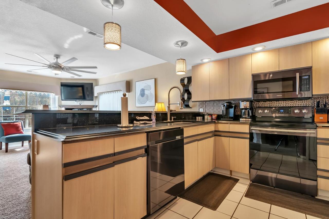 Family Friendly Condo At Diamond Resorts! Брэнсон Экстерьер фото